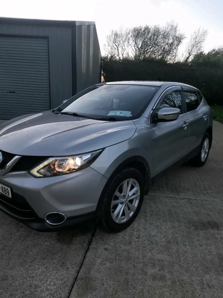 Nissan Qashqai  1.5dci 2015 - Image 2