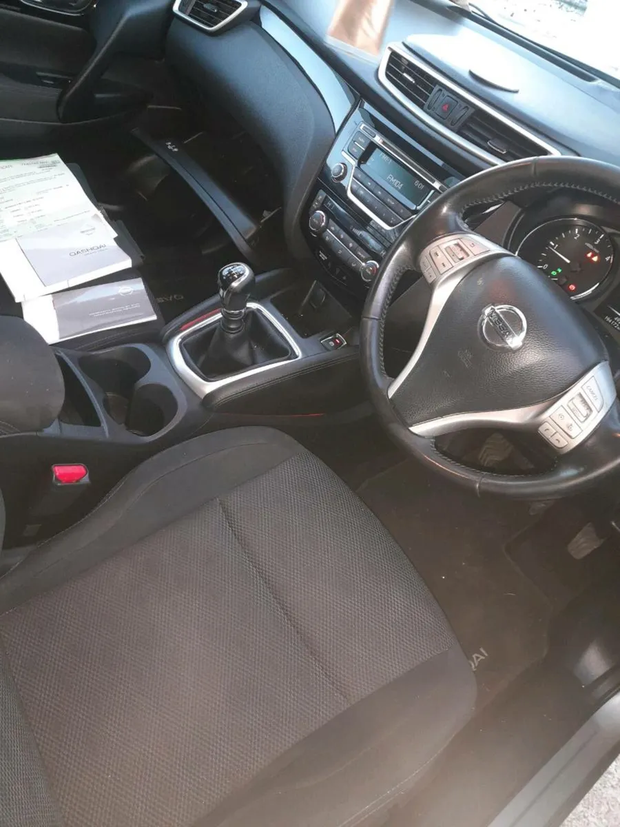 Nissan Qashqai  1.5dci 2015 - Image 3