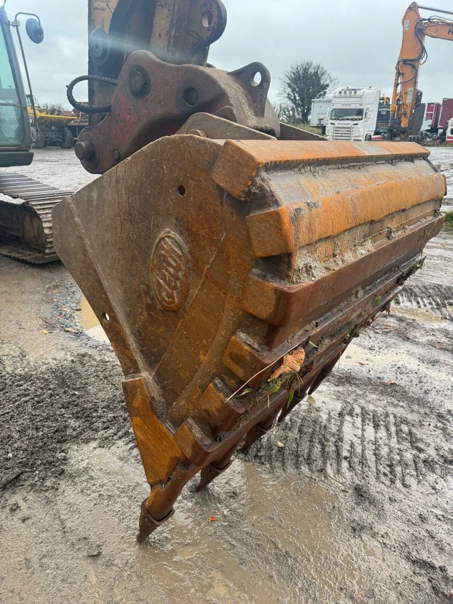 Case CX210D - Image 4