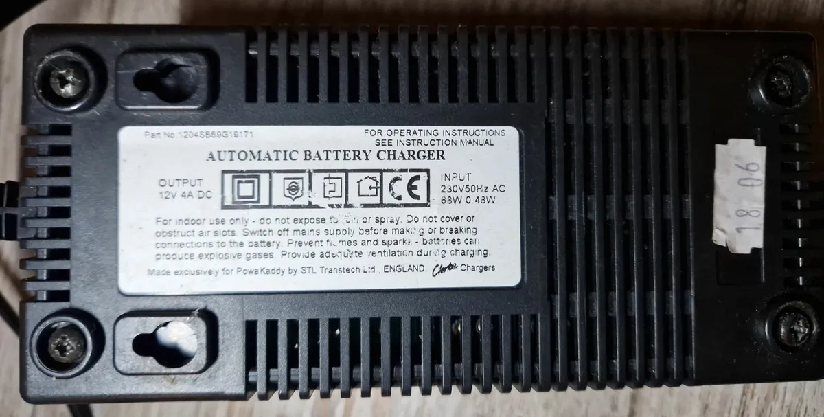 PowaKaddy Automatic Battery Charger for a Golf Cad - Image 2