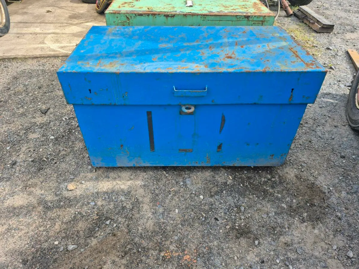Lorry or van tool box - Image 1