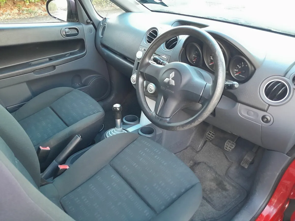 2007 Mitsubishi Colt nct 09/26 tax 05/26 - Image 2