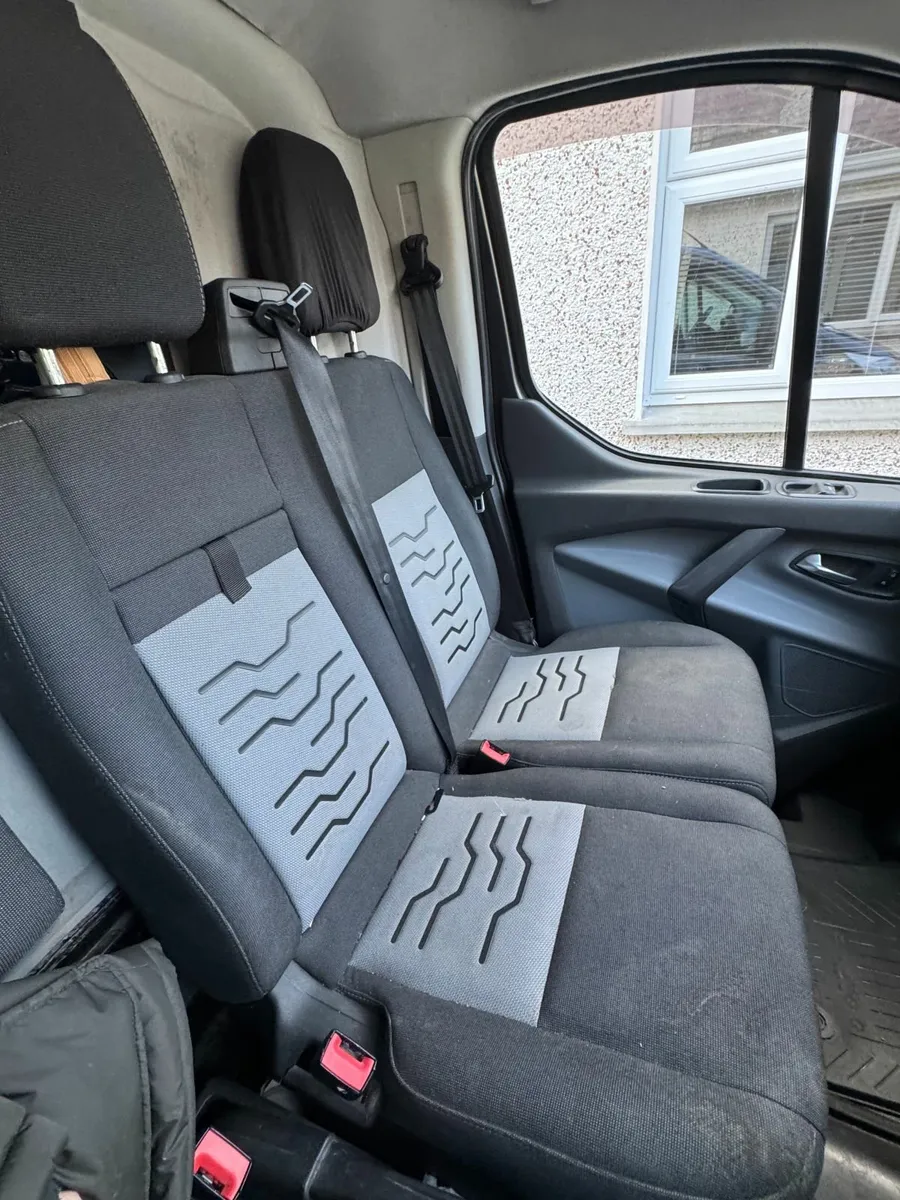 Ford Transit Custom 2017 - Image 2