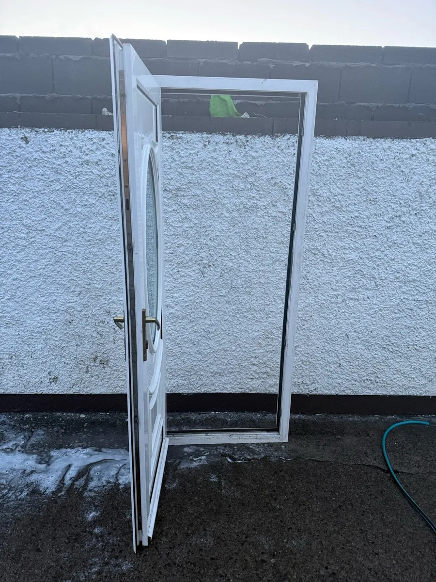 Pvc front door - Image 4
