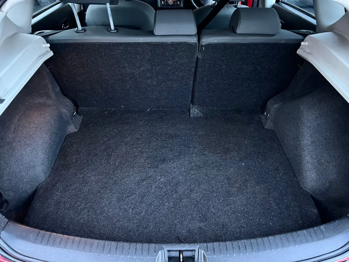 Nissan Qashqai 2011 1.6 Petrol new nct 4/26 - Image 4