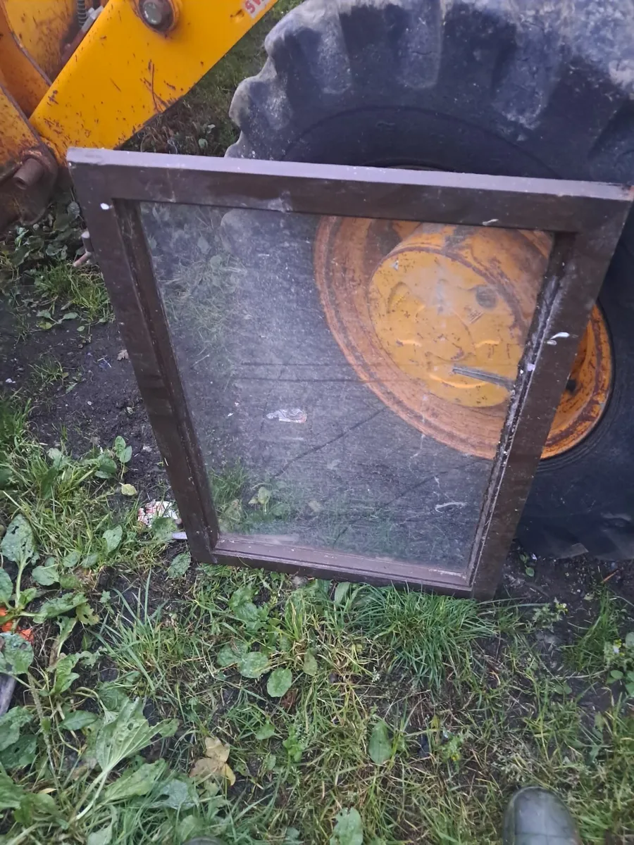 Teak windows for sale - Image 2