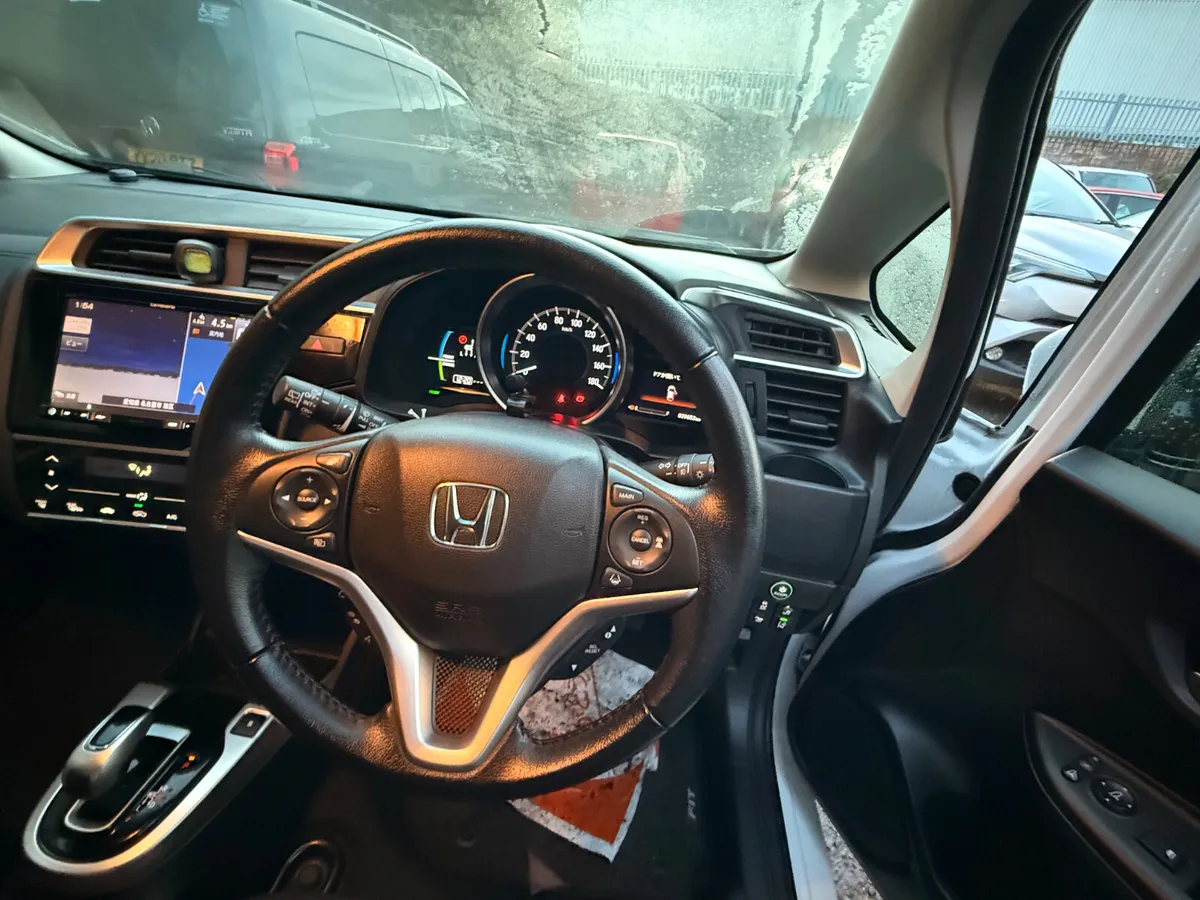 Honda Fit/Jazz 2019 self charging hybrid - Image 3