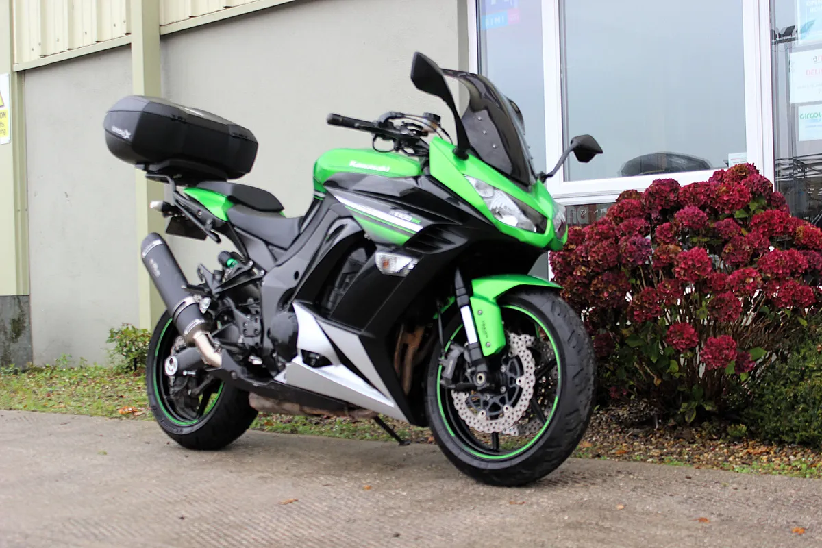 Kawasaki 1000SX 2016 - Image 2