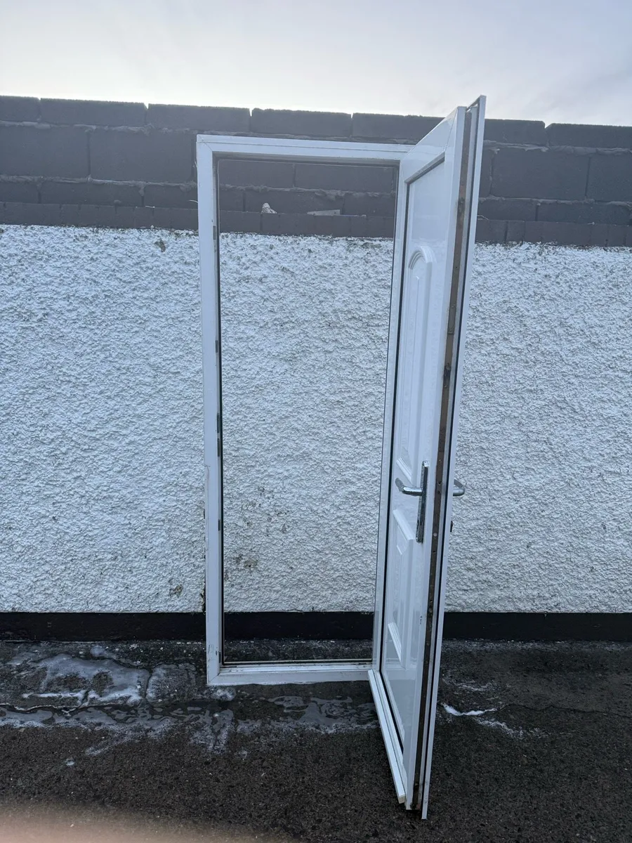 Pvc front door - Image 4