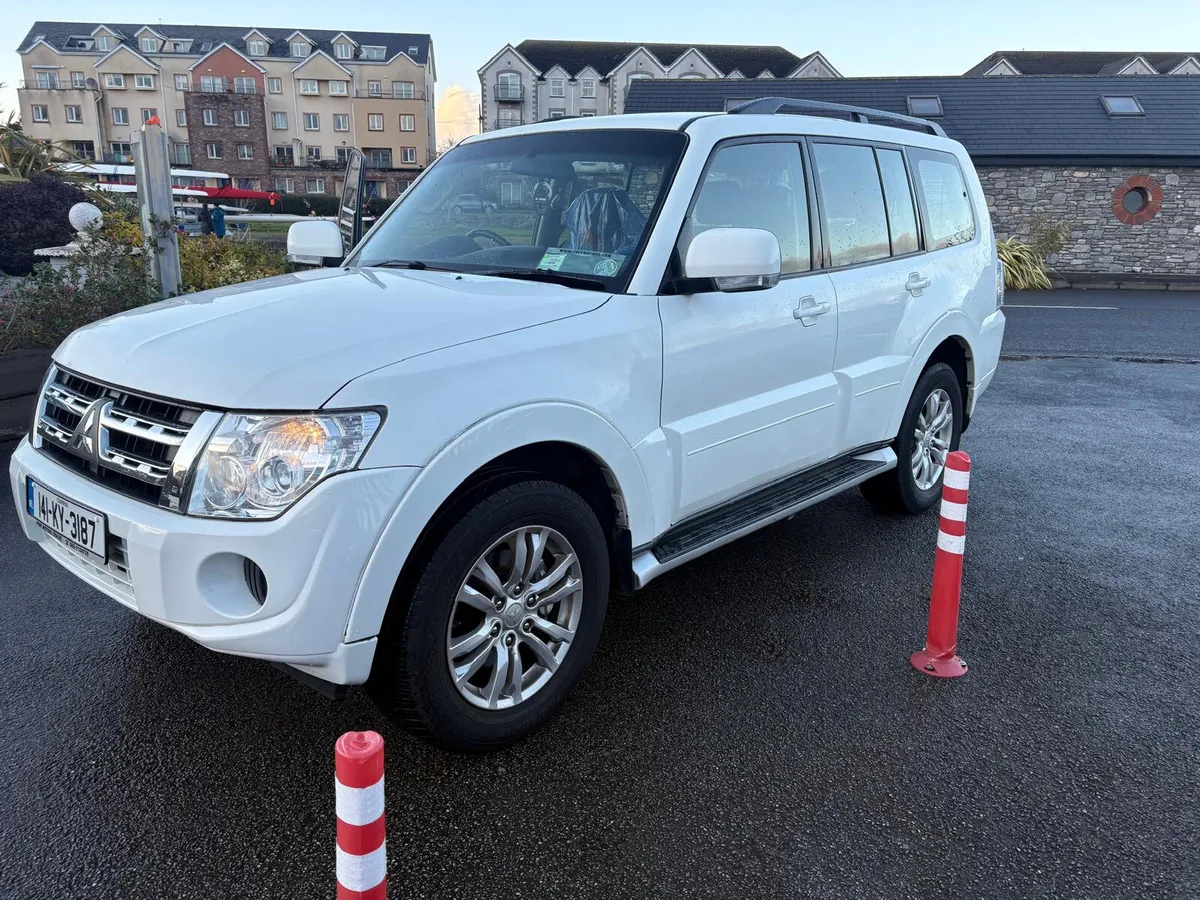 Mitsubishi Pajero 2014 - Image 3