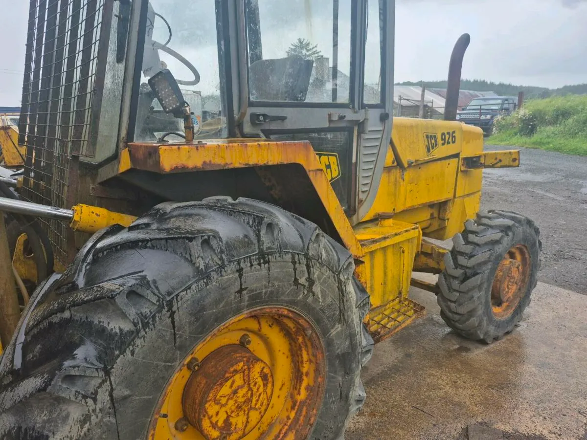 Jcb 826 all terrain 4x4 - Image 4