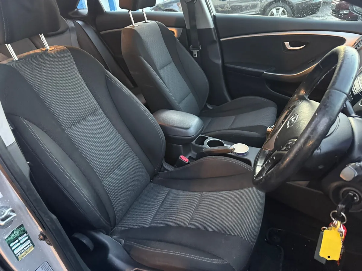 Hyundai i30 2012 Low Mileage - Image 4
