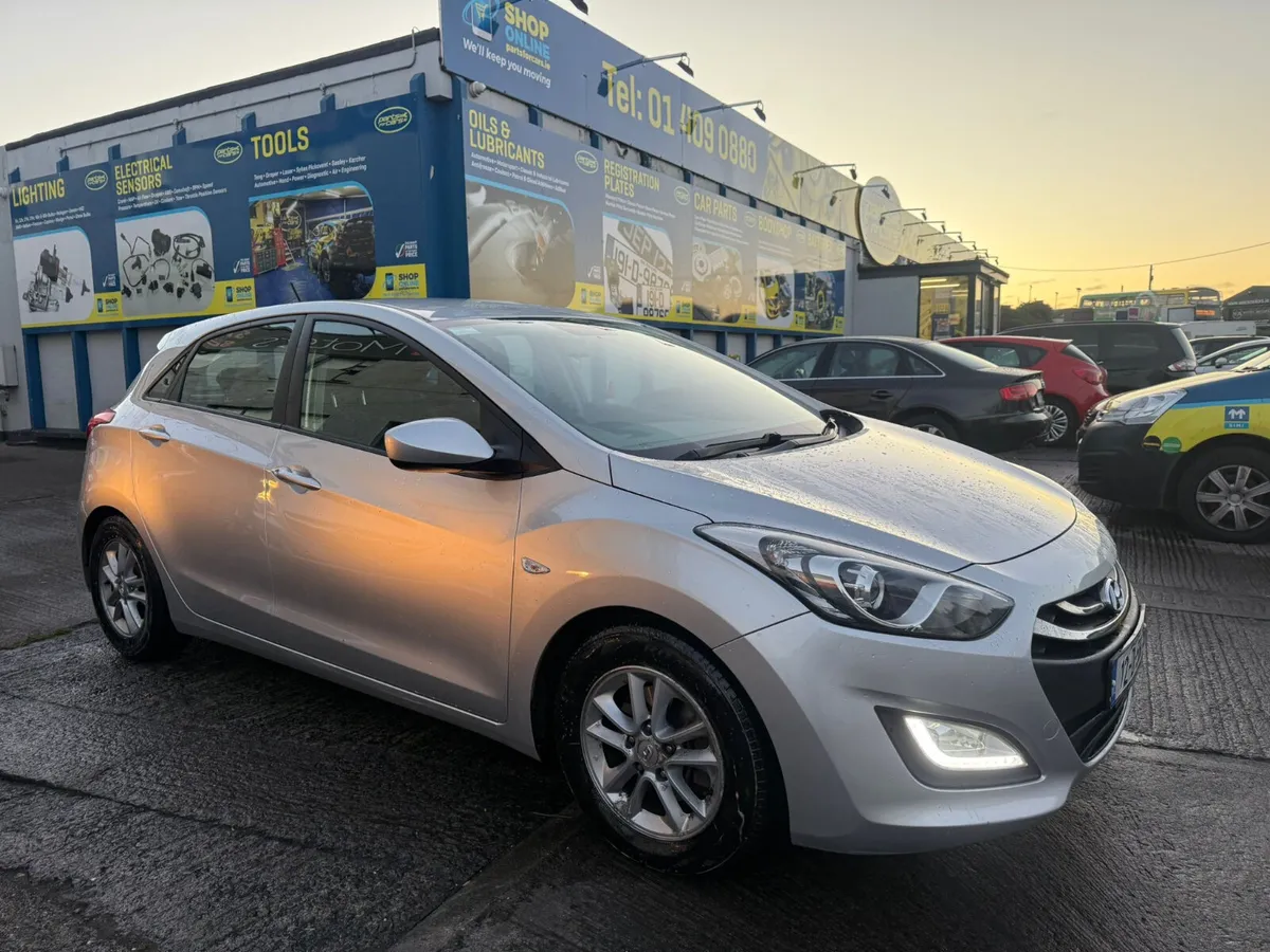 Hyundai i30 2012 Low Mileage - Image 3