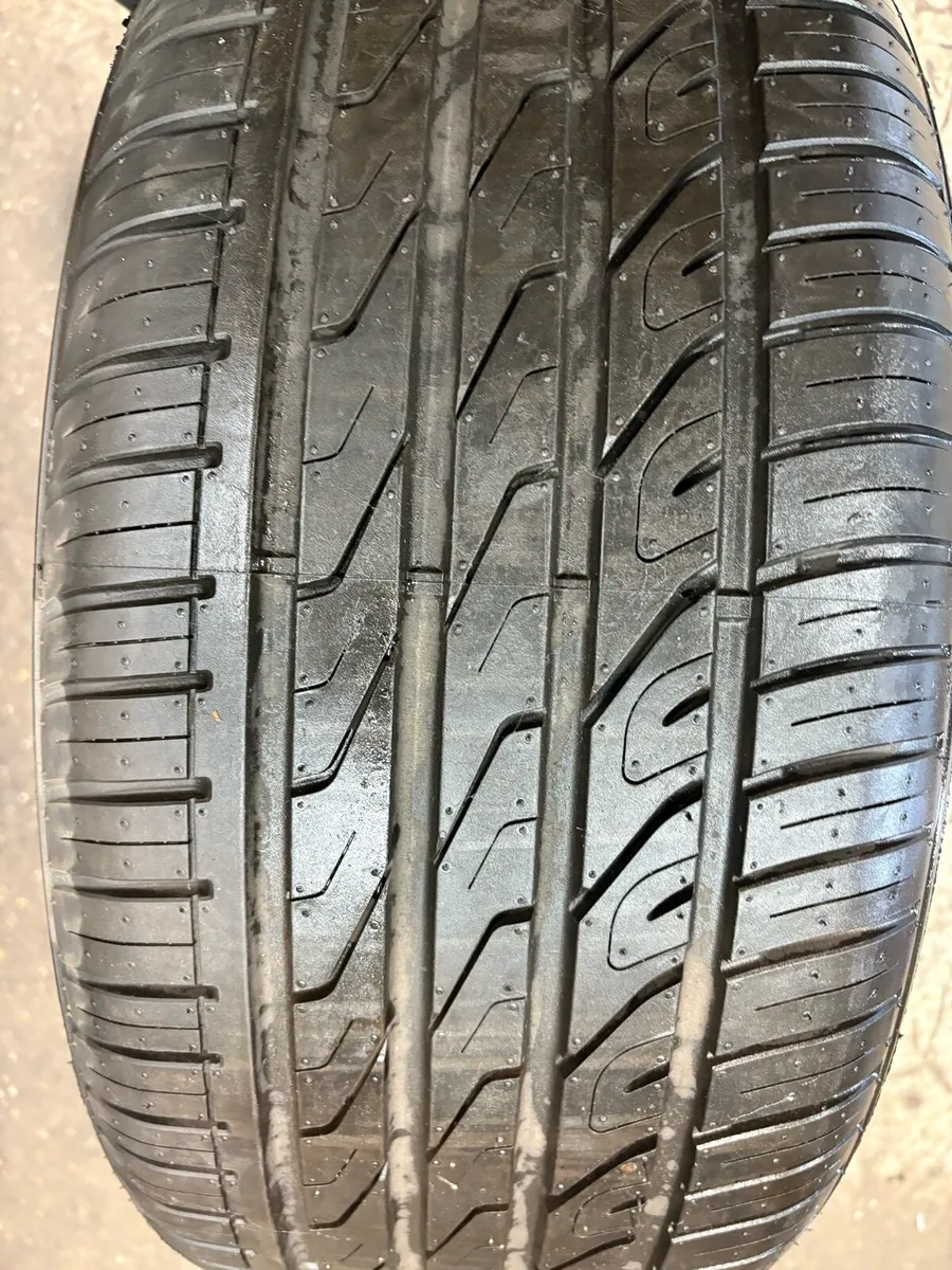 BMW G30 m sport 19’’ alloy - Image 4