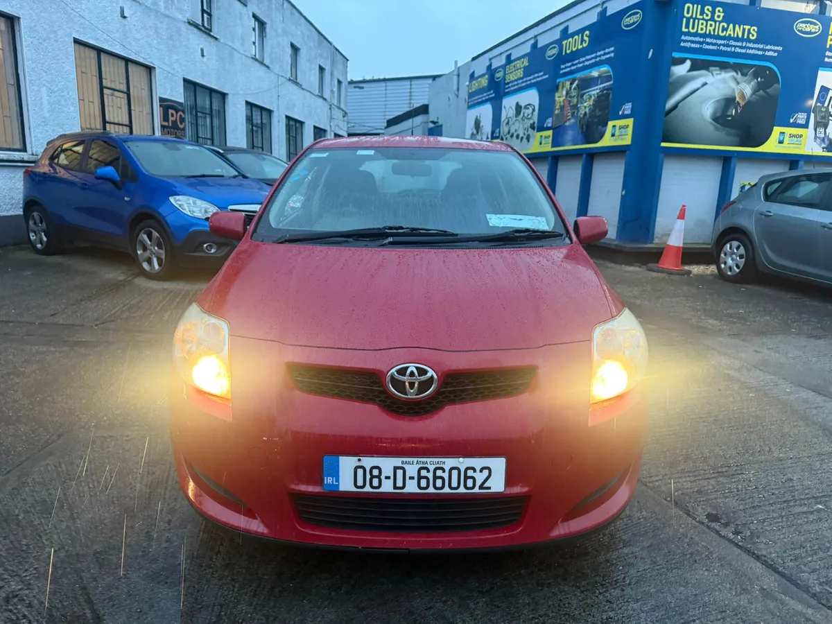 Toyota Auris 2008 Van - Image 3