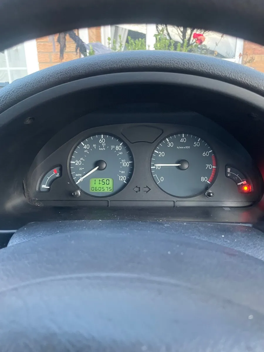 Citroen Saxo - Image 2