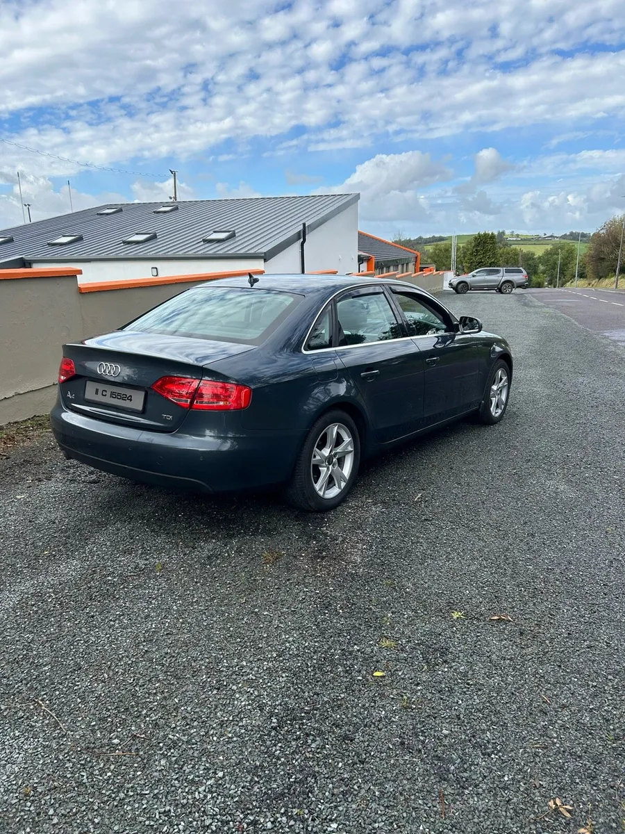 Audi A4 (Technik 167bhp) - Image 4