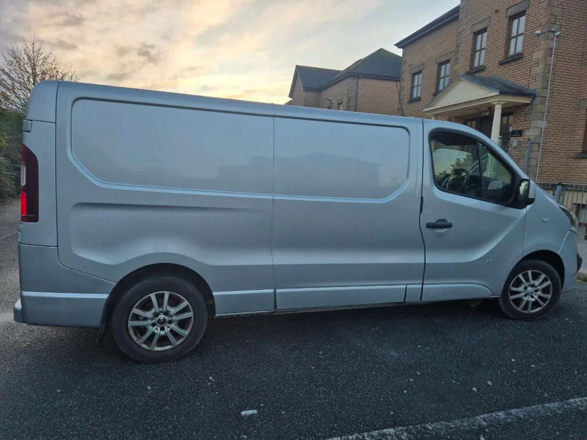 Opel vivaro, tested until August 2026 - Image 2