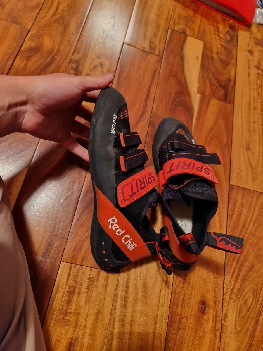 Climbing shoes - Image 4