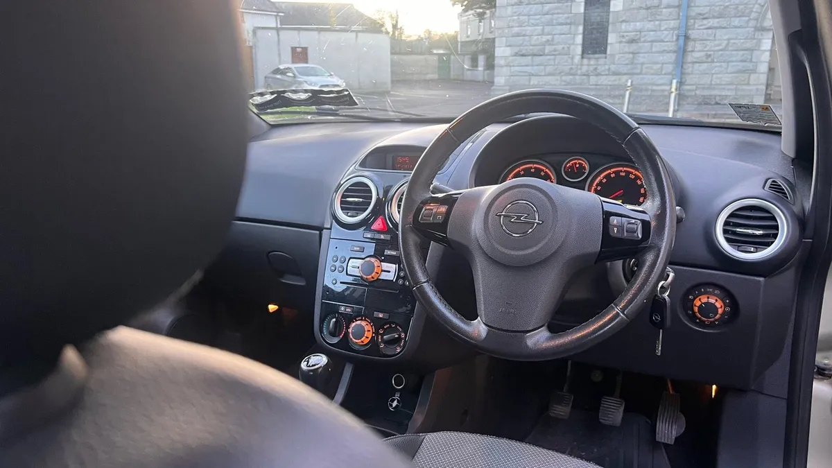 2007 Opel Corsa Design 1.2 Petrol Taxed & Tested - Image 2