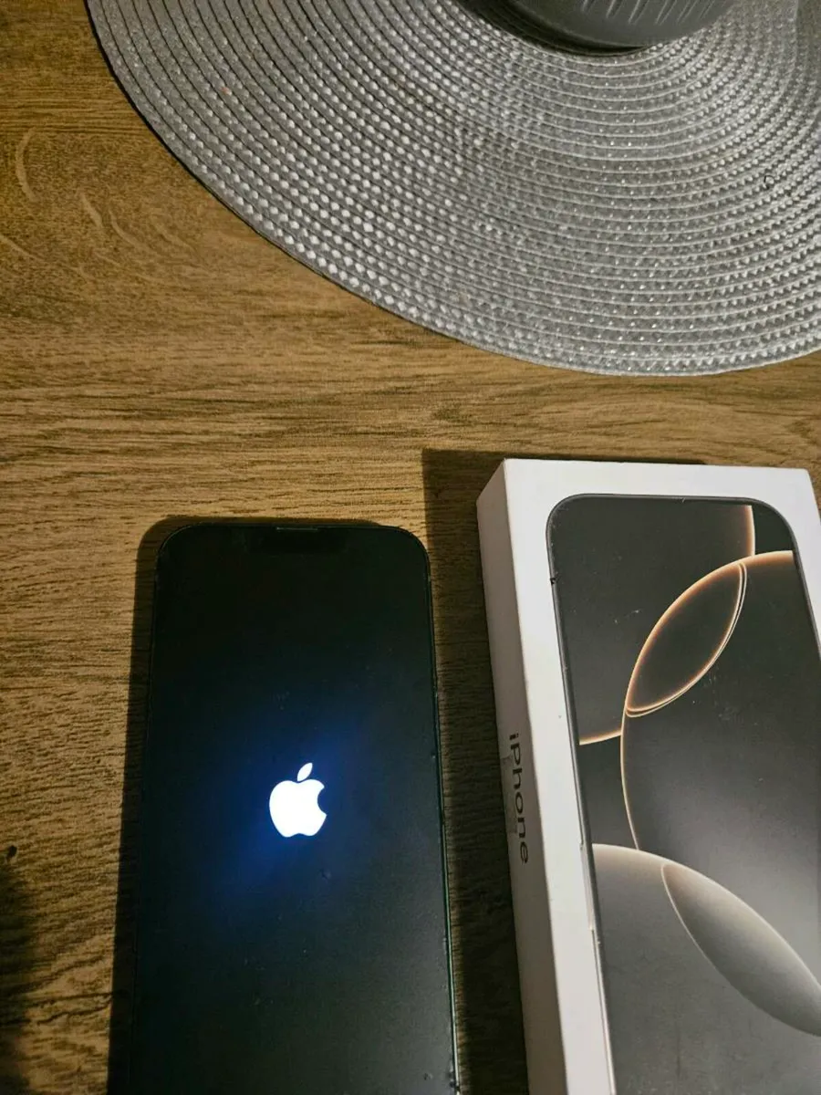 IPhone 13 - Image 4