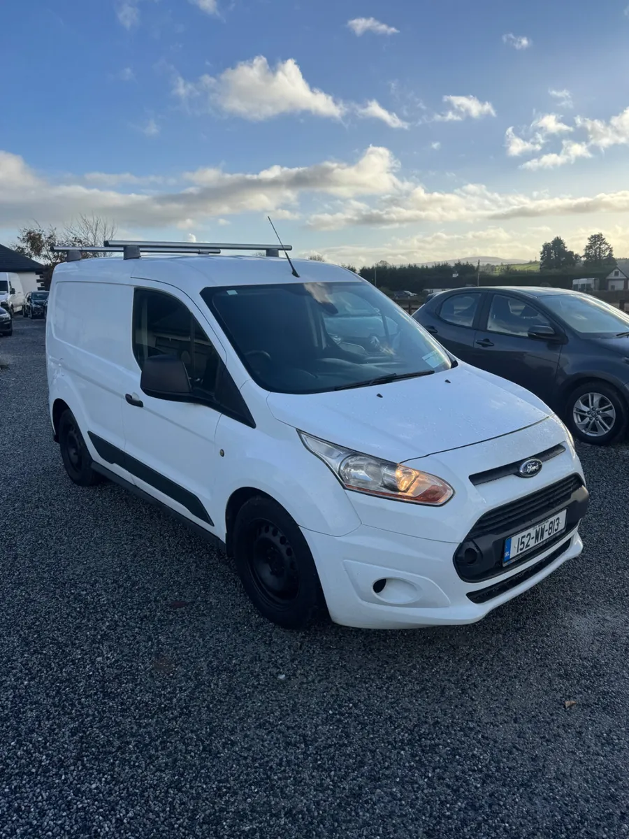 Ford Transit Connect 2015 new doe low km - Image 2