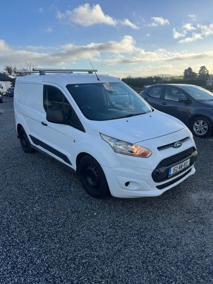 Ford Transit Connect 2015 new doe low km - Image 1