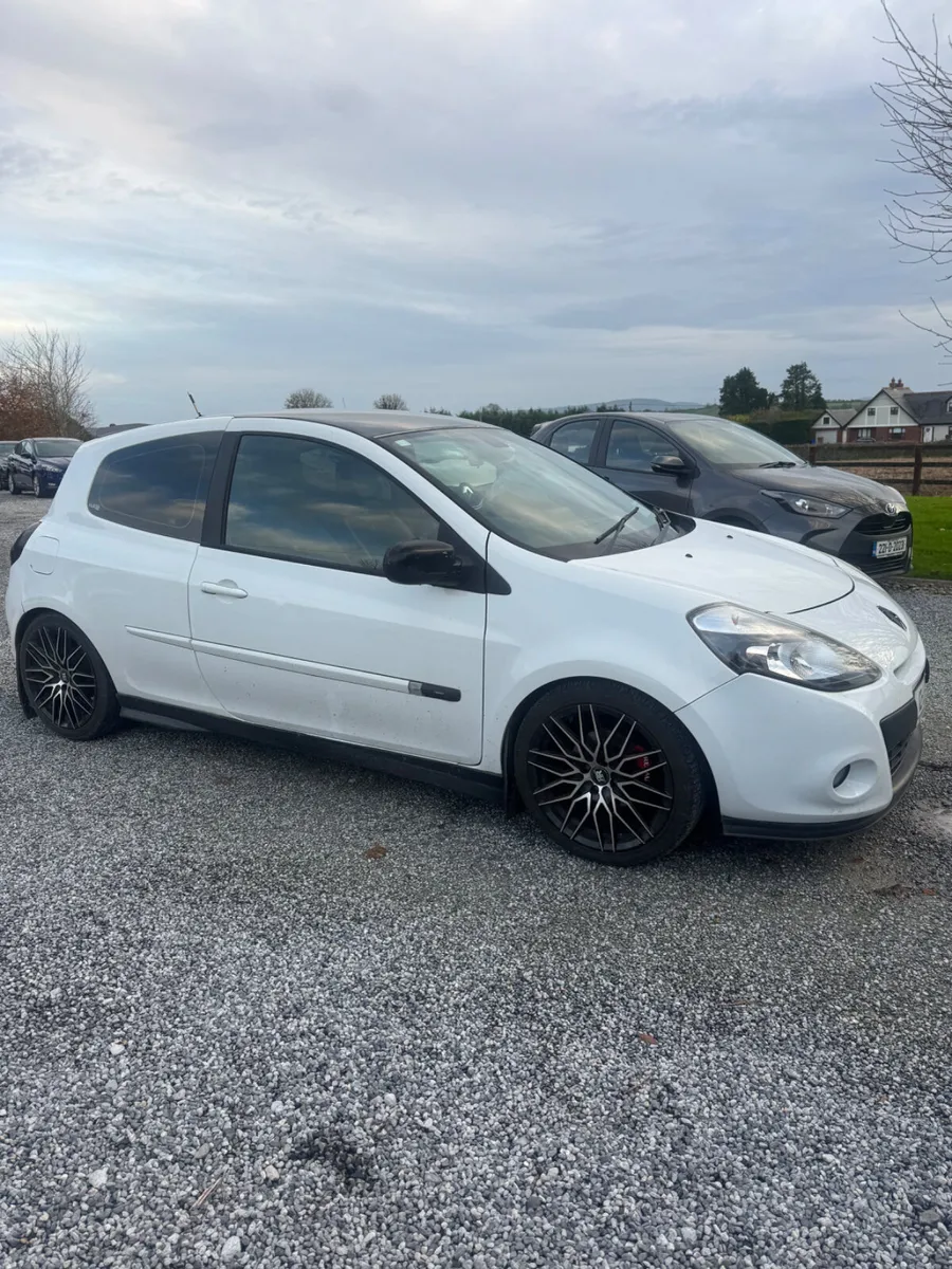 Renault Clio 2012 nct 08 26 low milage - Image 2