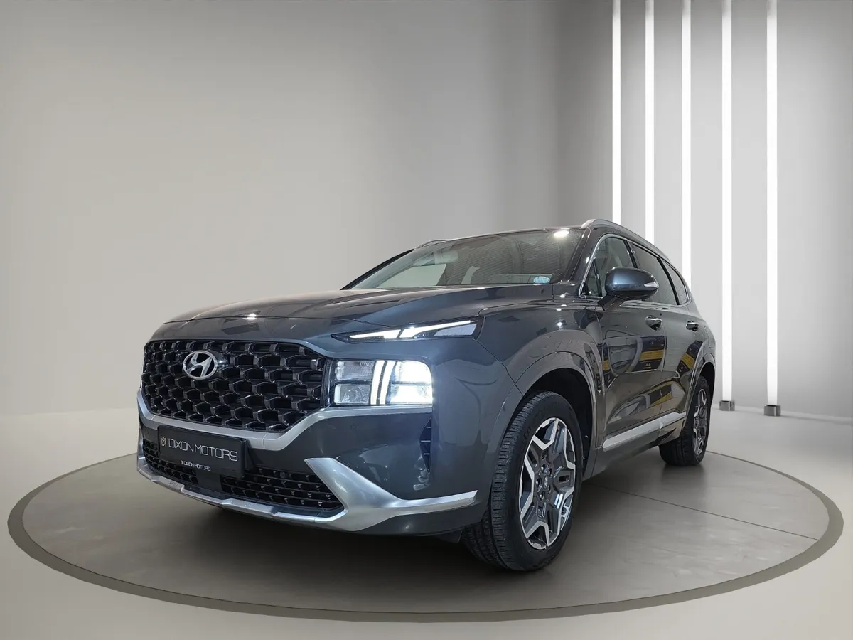 Hyundai Santa Fe 2022 - Image 3