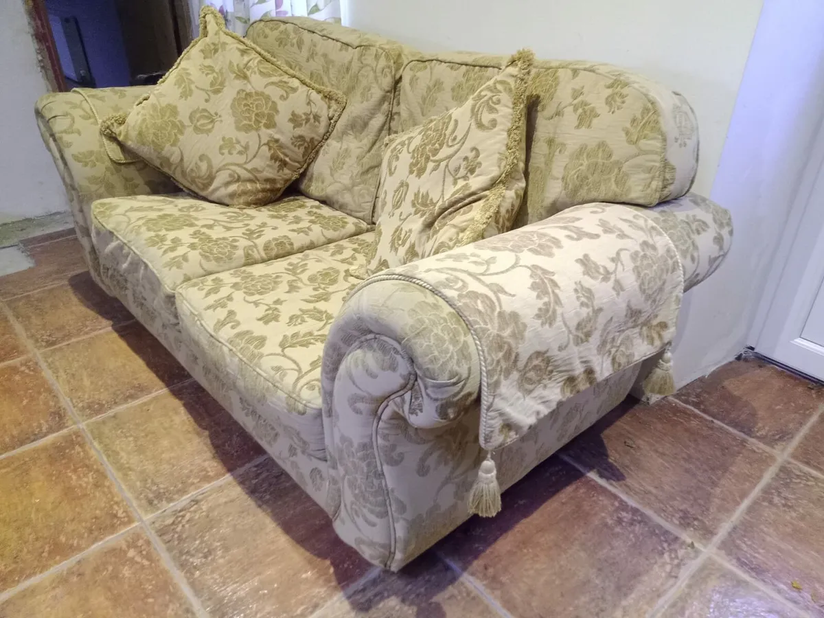 Large 2 seater and chair - Image 4