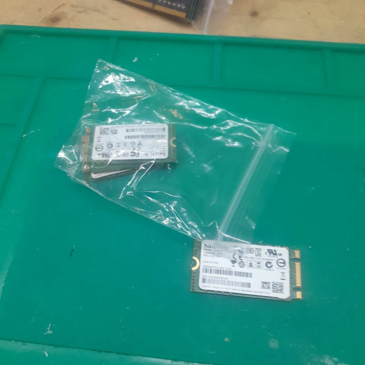 SanDisk SDSA6MM-016G-1002 16GB M.2 SSD Solid State - Image 1