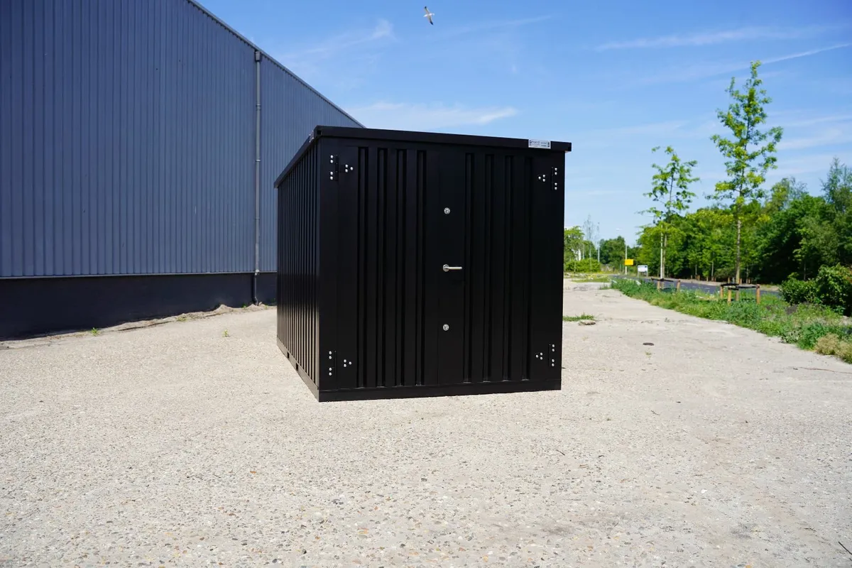 Storage Container 4x2 – Reliable & Spacious - Image 1