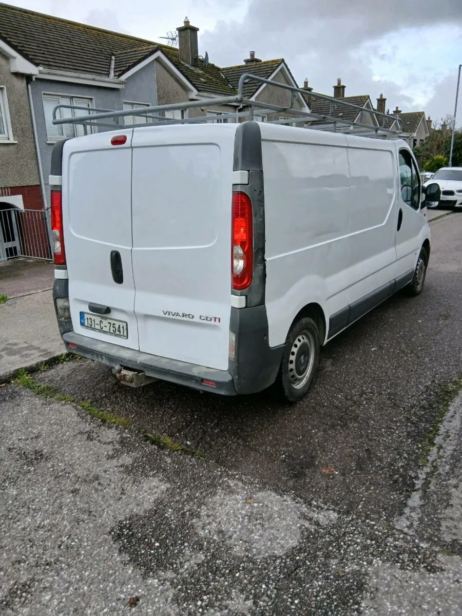 131 OPEL VIVARO LWB CVRT 8/26 TAX 12/25 - Image 4
