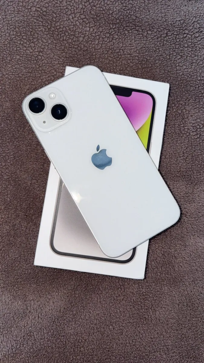 I phone 14 - Image 1
