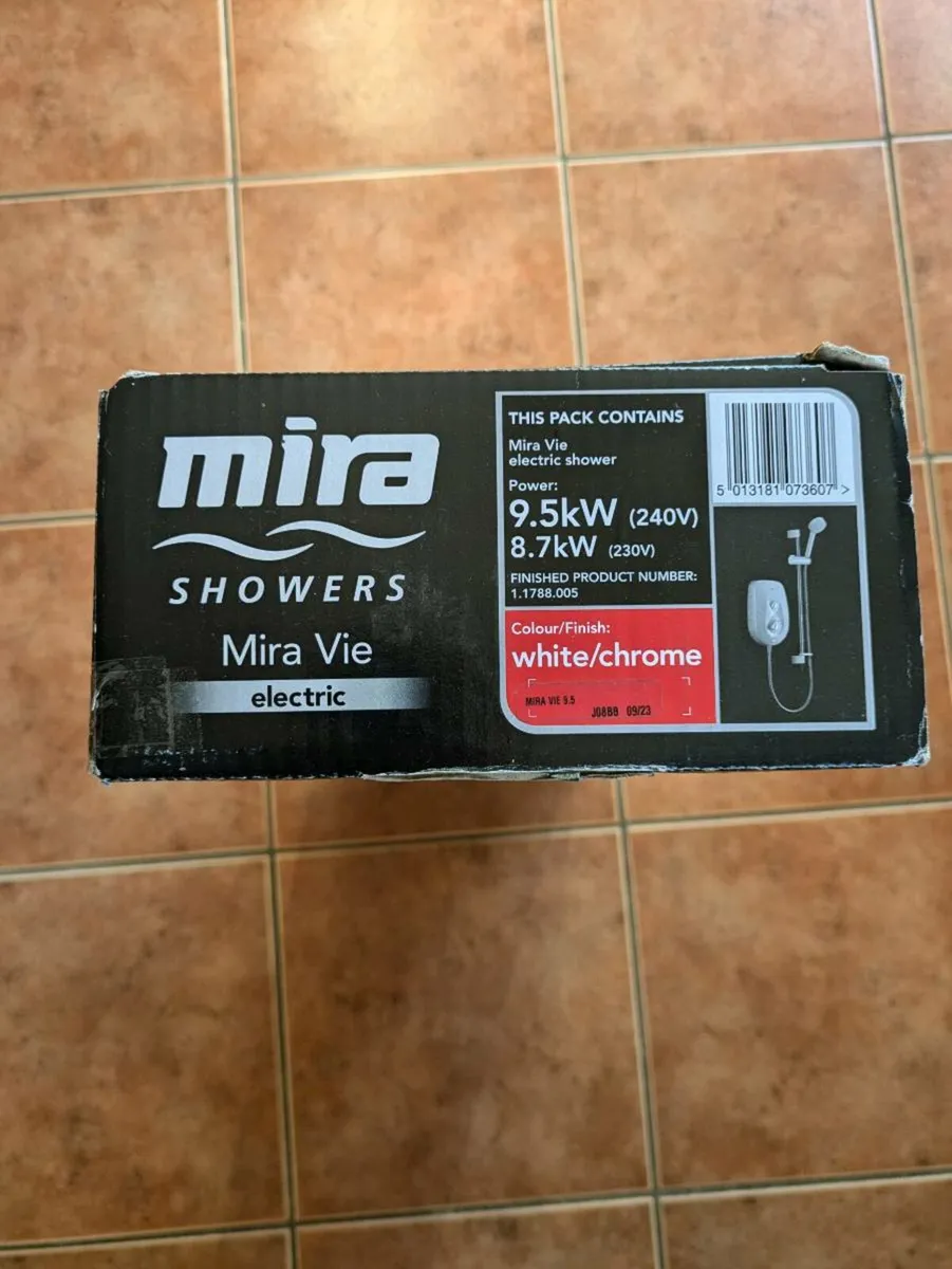 Electric shower - Image 4