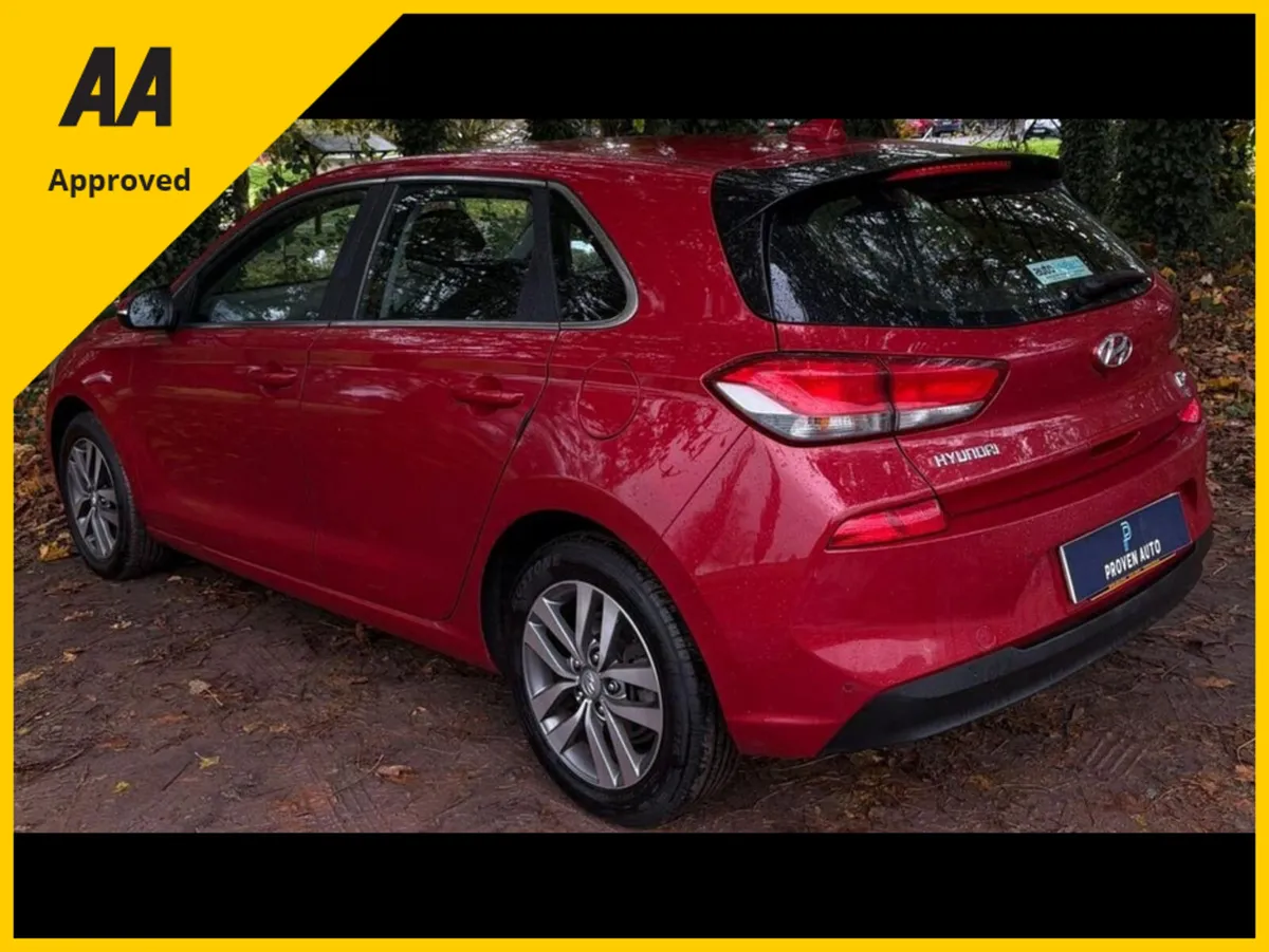 Hyundai i30 SE NAV 1.6CRDI  *1 YEAR UNLIMITED MILE - Image 3