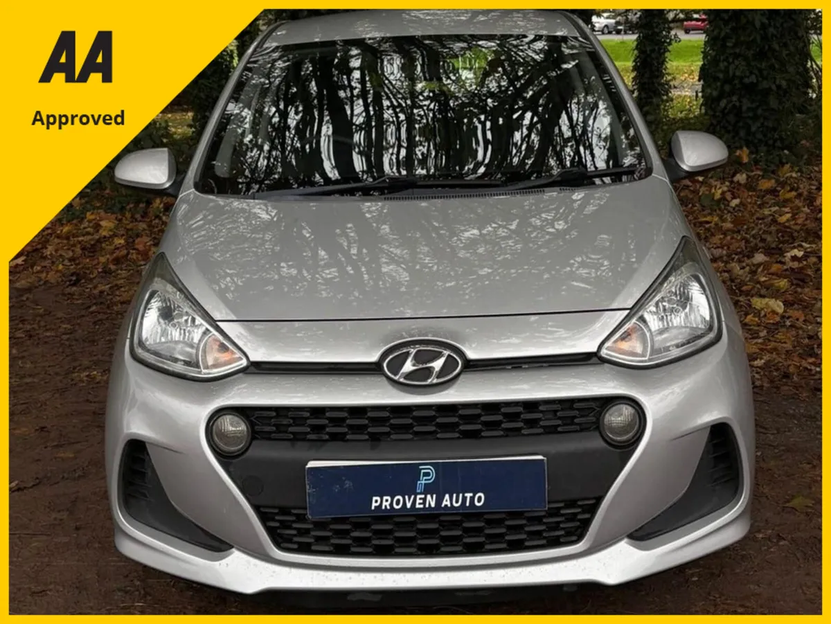Hyundai i10 1.0 SE  *1 YEAR UNLIMITED MILEAGE WARR - Image 2