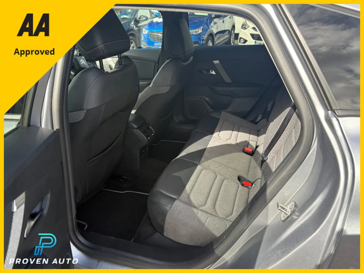 Citroen C4 SHINE 1.5BLUE HDI  *1 YEAR UNLIMITED MI - Image 4