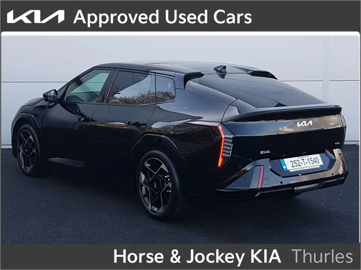 Kia EV4 GT Line Fastback - Image 4