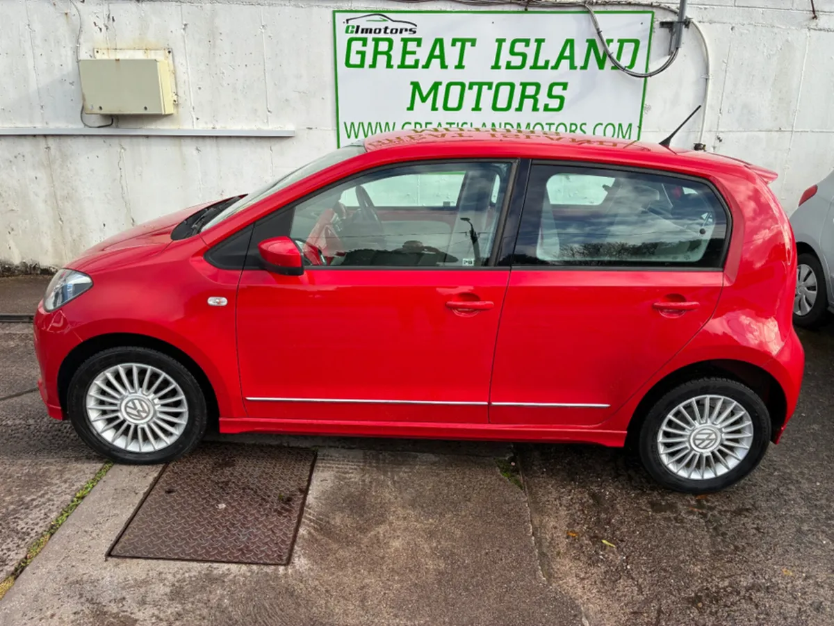 Volkswagen up! DBA-AACHY 5DR - Image 3