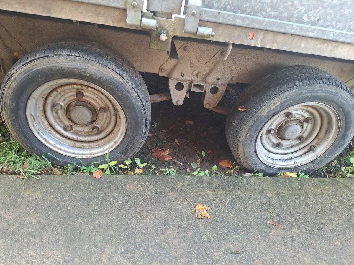 10ft x 5ft  Ifor  Williams - Image 3