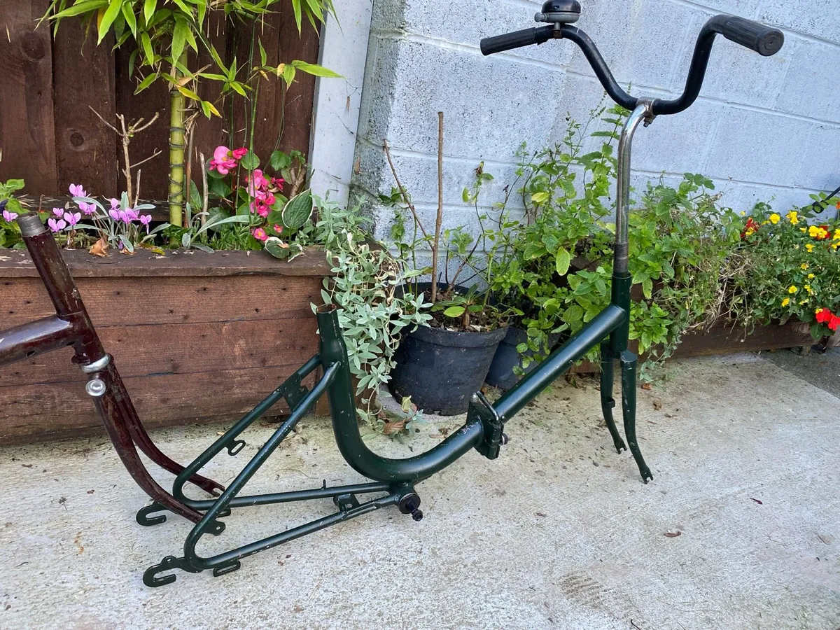 Vintage folding bike frame  Brown Raleig TWENTY - Image 4