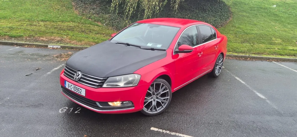 Volkswagen Passat 2011 - Image 1