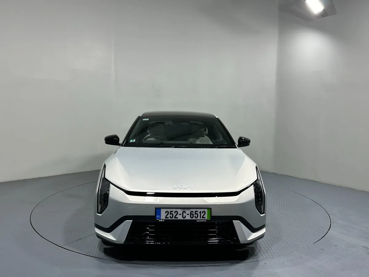 Kia EV4 GT Line FastBack 81.4 Kw/h 252 - Image 2