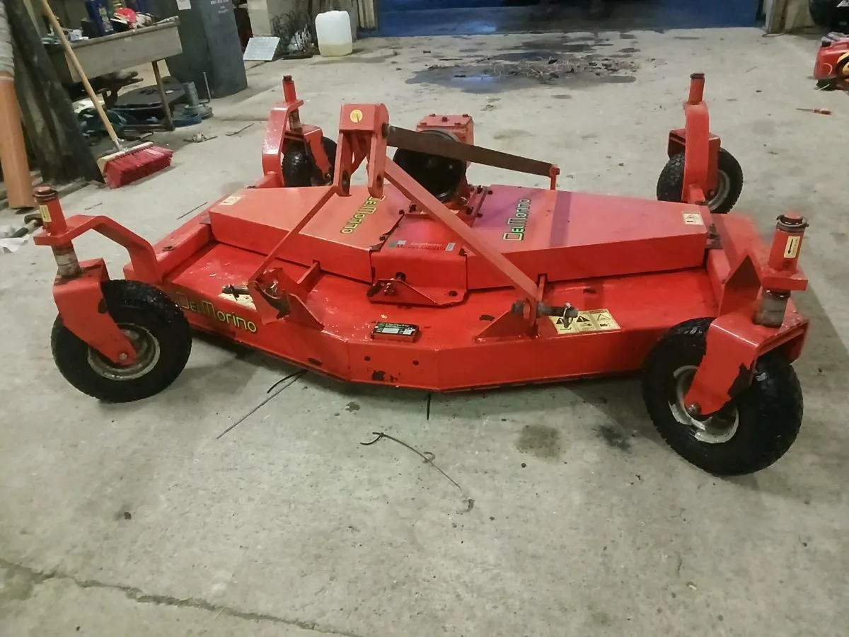 Finishing mower - Image 2