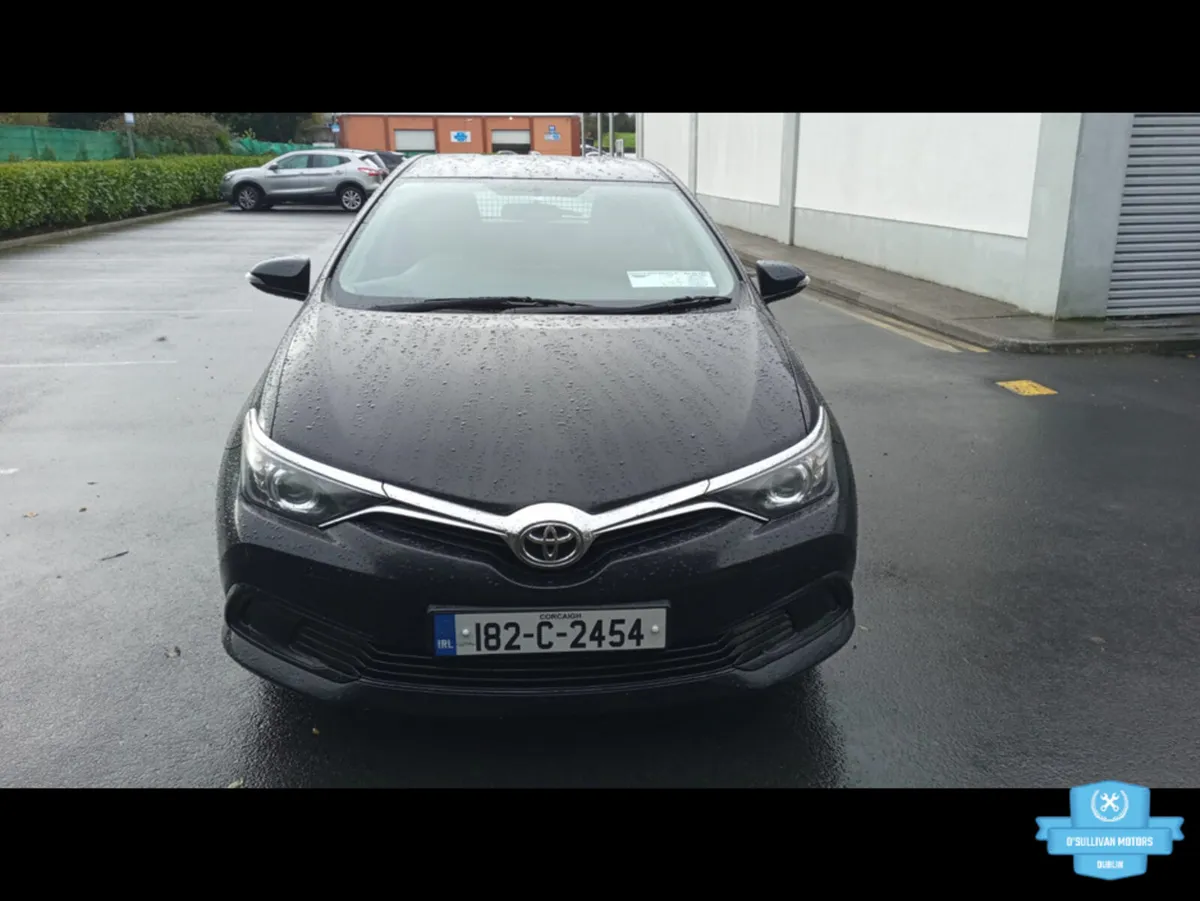 Toyota Auris / 2018 / 1.4 DIESEL / MANUAL - Image 2
