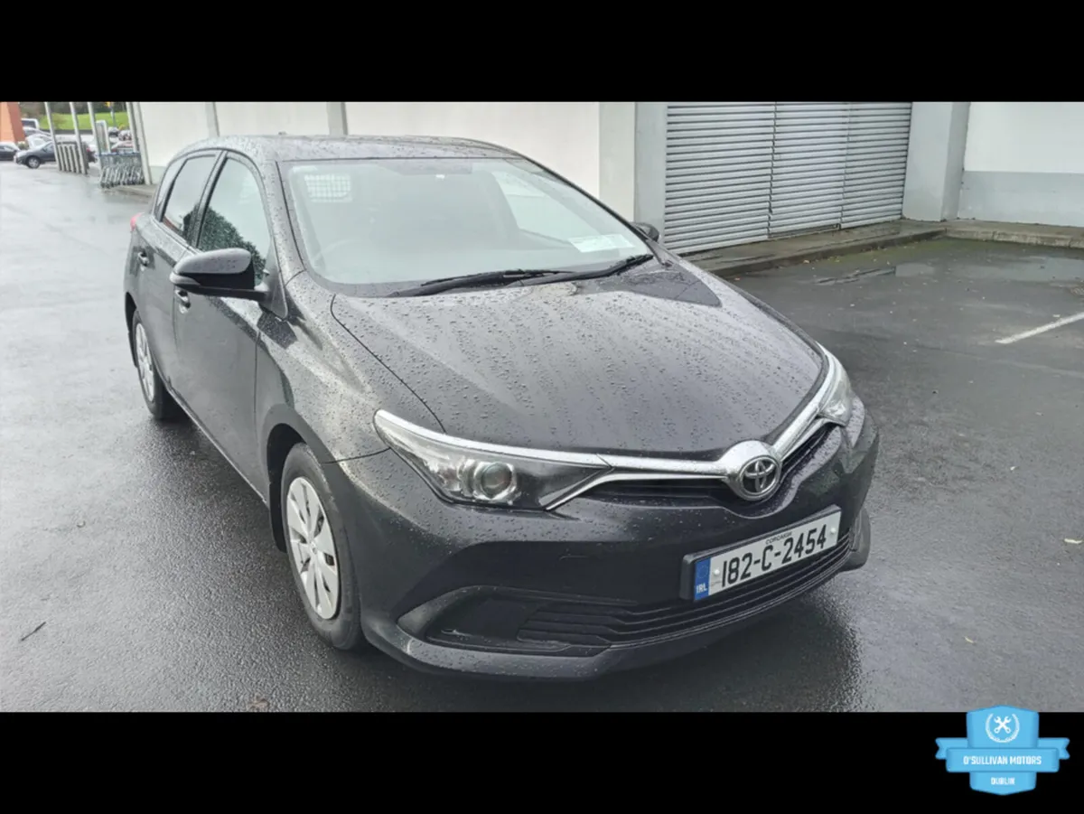 Toyota Auris / 2018 / 1.4 DIESEL / MANUAL - Image 3