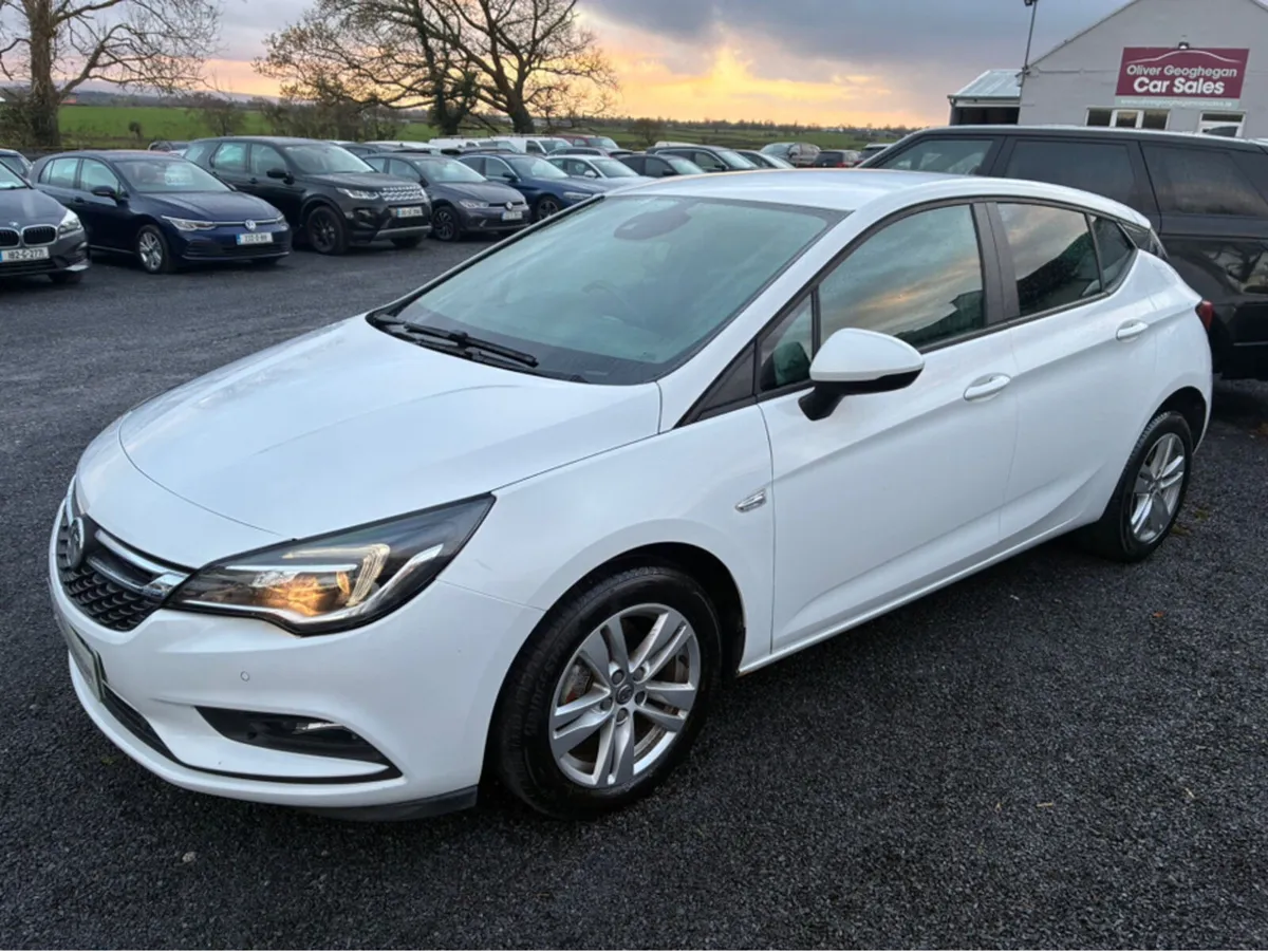 Opel Astra 1.6 CDTI EcoTec (LOW KLMS) - Image 4