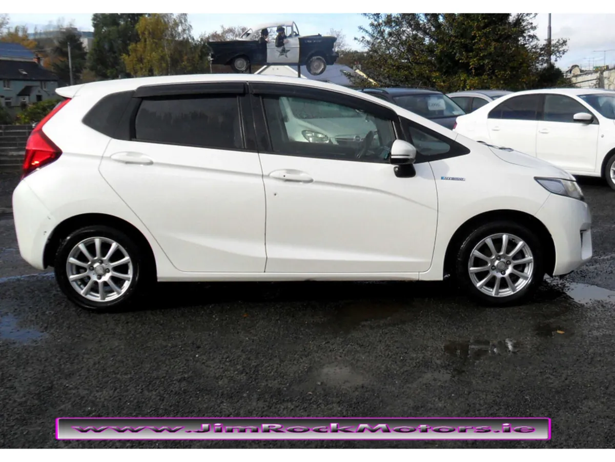 Honda Fit GP5 HYBRID 5DR AUTO......NCT 02/26...... - Image 4