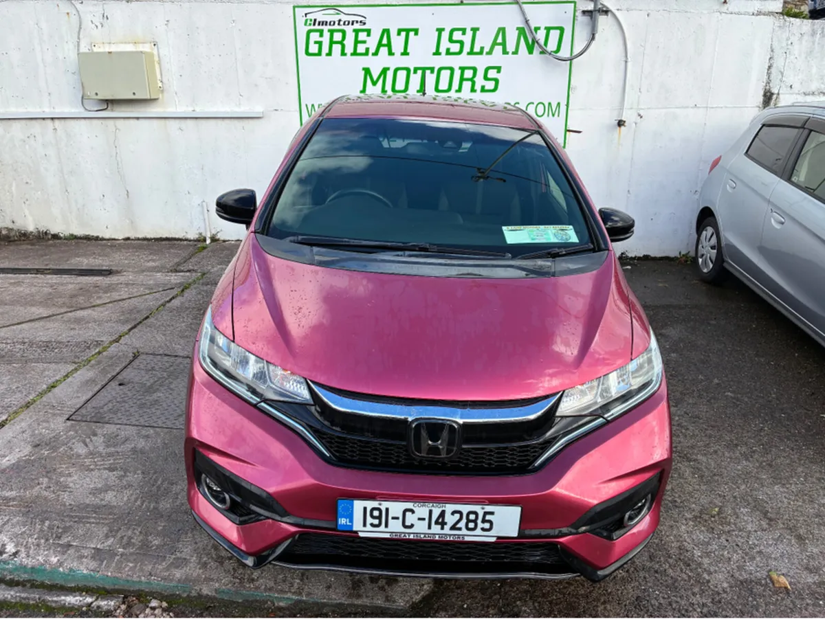 Honda Fit DAA-GP5 HYBRID 5DR AUTO - Image 2